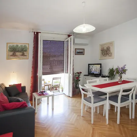 Mirjana * Split